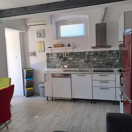 Apartma Lubiana 波尔托罗