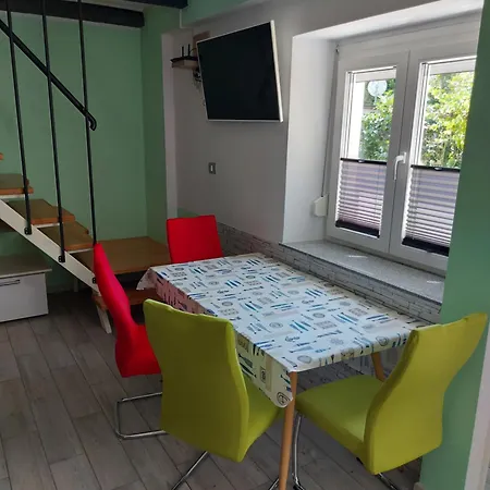 Apartma Lubiana شقة